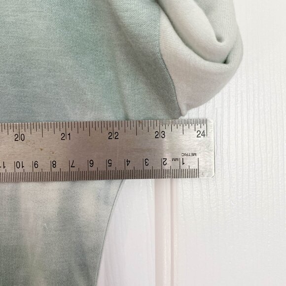 Cupio White and Teal Tie Dye Soft Loungewear Top Pullover Comfy Size Medium - Picture 5 of 7
